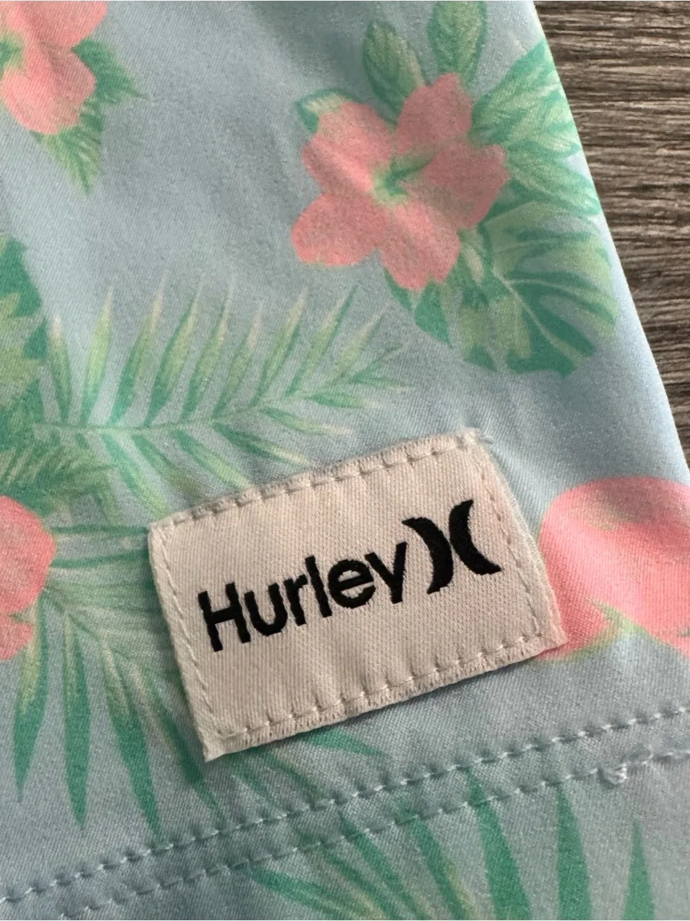 Hurley Boys Hybrid Shorts Size M 10/12 Yrs Tropical Print 4 Way Stretch